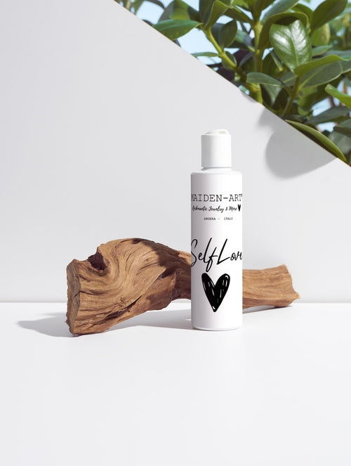 Hydrating Toner - Radiant Revival with Hyaluronic Acid & Rose water